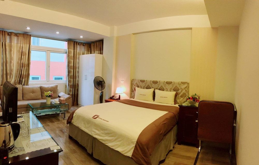 undefined Sebong Hotel 6