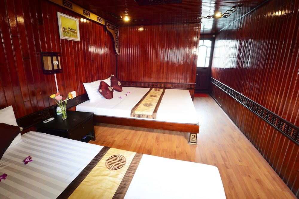 undefined Imperial Legend Cruise Halong 2