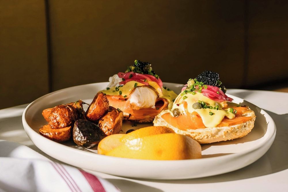 undefined Sonder by Marriott Bonvoy Rideau Apartments Downtown 3