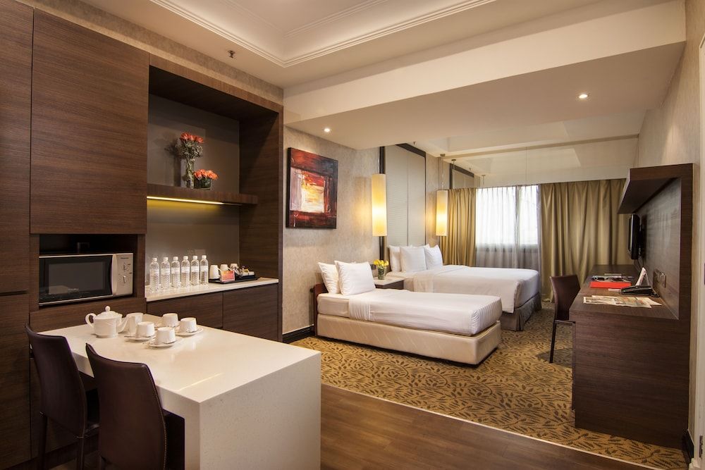 Deluxe Family Room