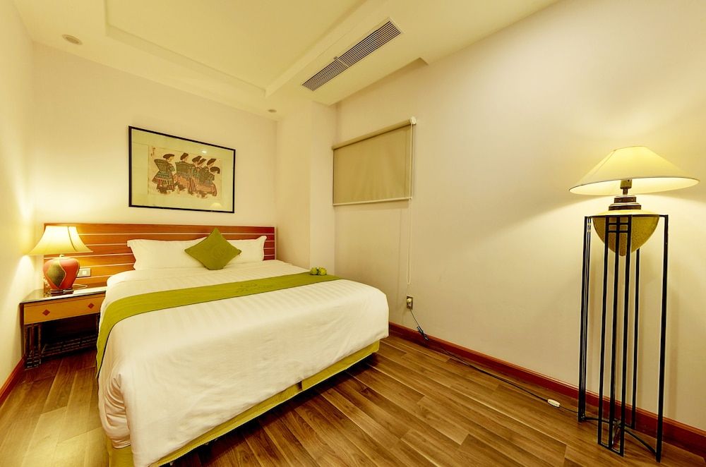 Superior Apartment, 2 Bedrooms, Kitchen, City View