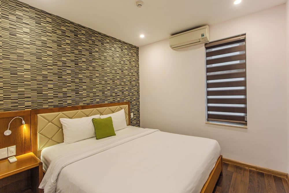 Family Apartment, 3 Bedrooms, Connecting Rooms, City View