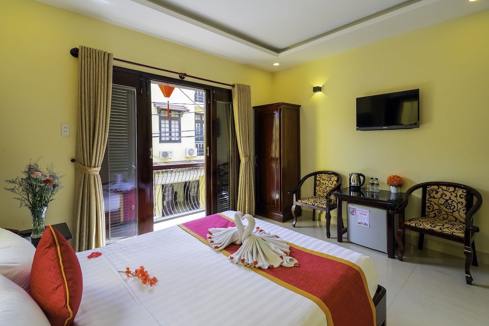 undefined Golden River Hotel 2