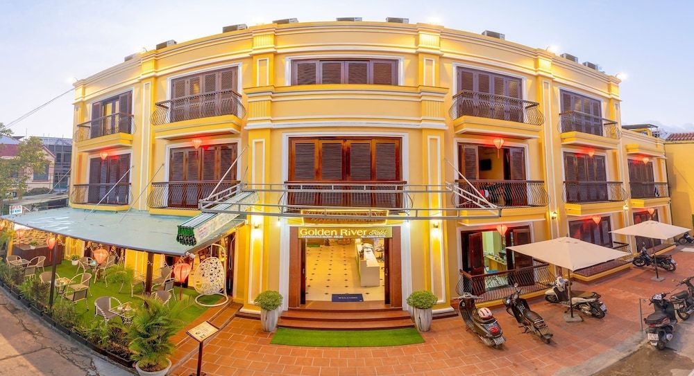 undefined Golden River Hotel 6