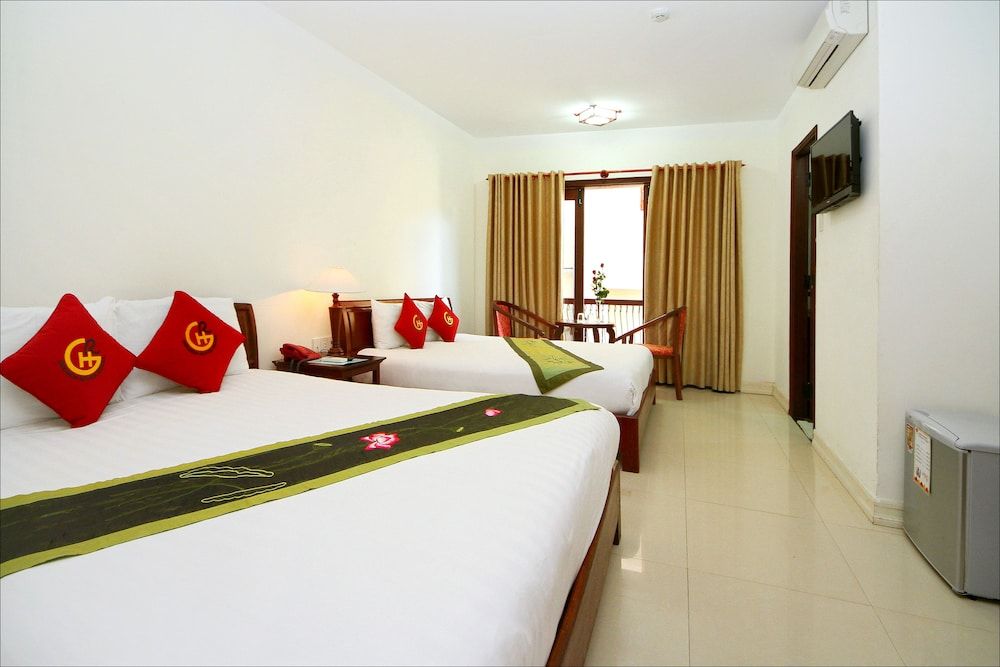Golden River Hotel Deluxe Double Room Single Use 2