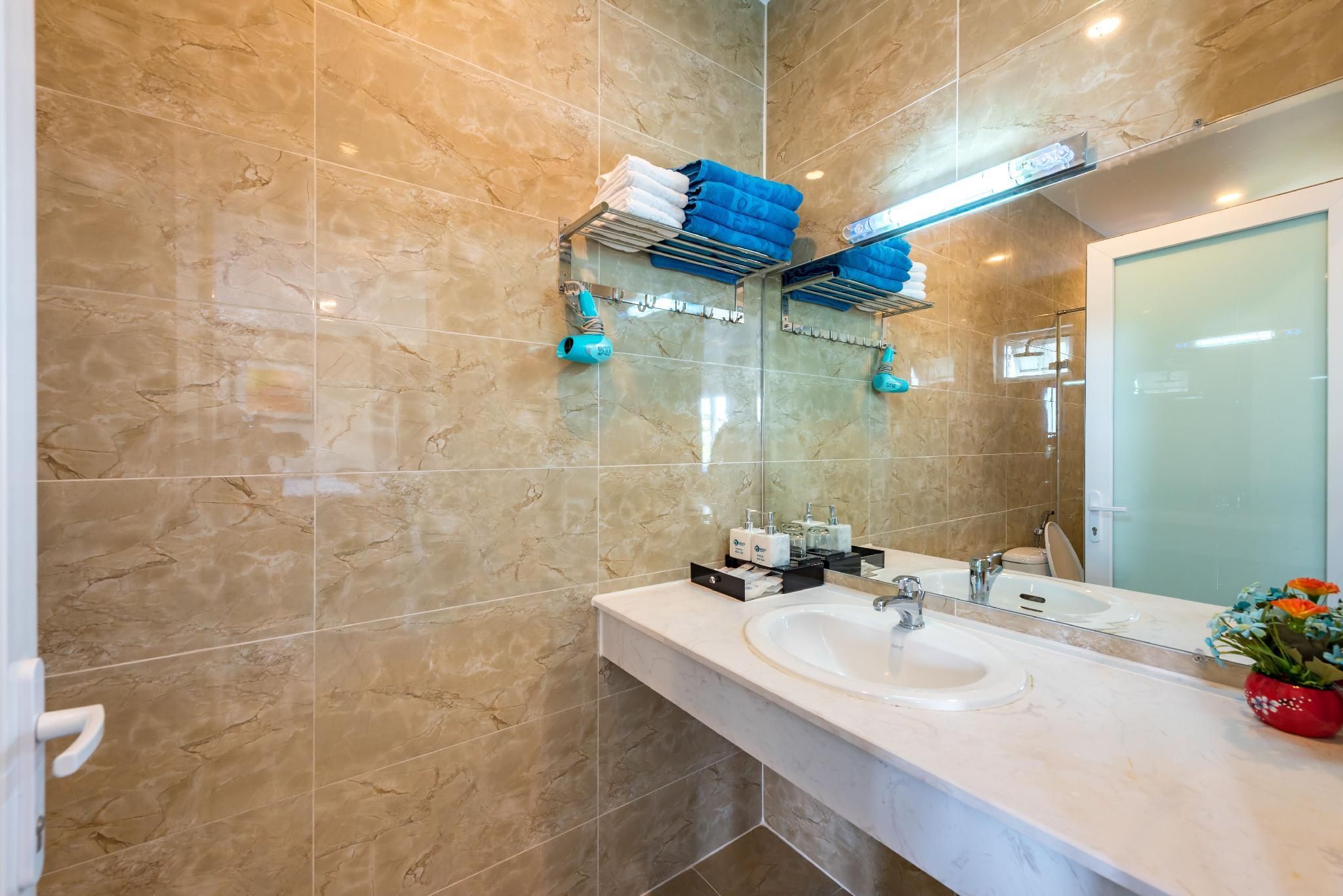 Executive Family Room