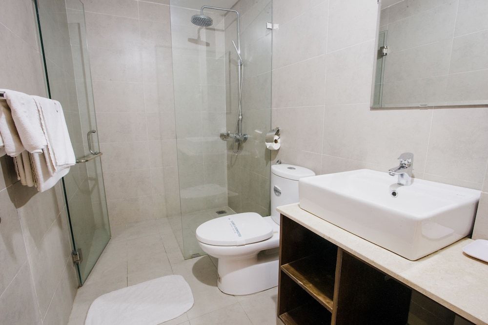 Thu Do Hotel Da Nang Superior Room, City View 11