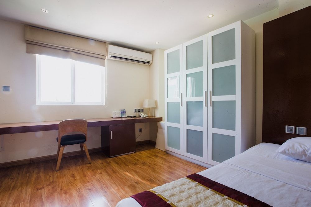 Thu Do Hotel Da Nang Superior Room, City View 8
