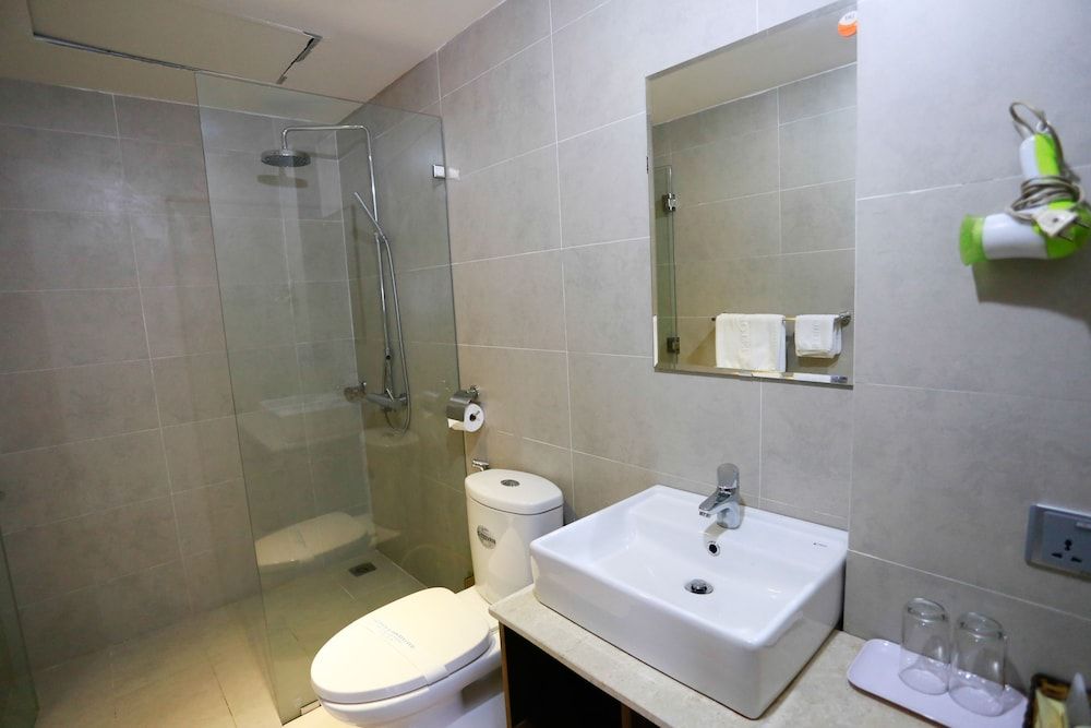 Thu Do Hotel Da Nang Deluxe Room, 1 Double Bed, City View 6