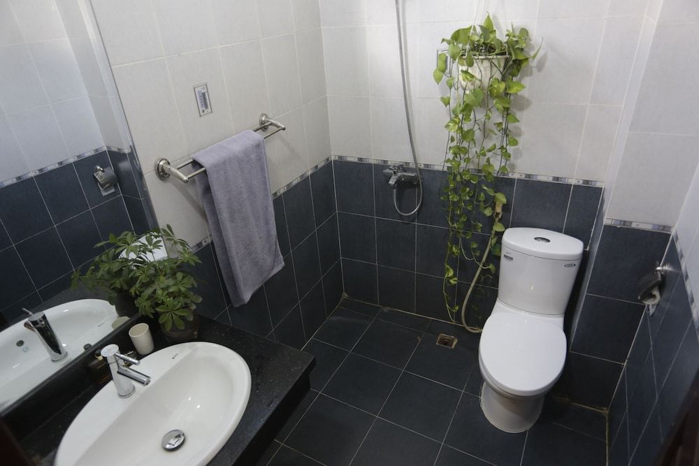 Hanoi Balcony Homestay Economy Double Room 3