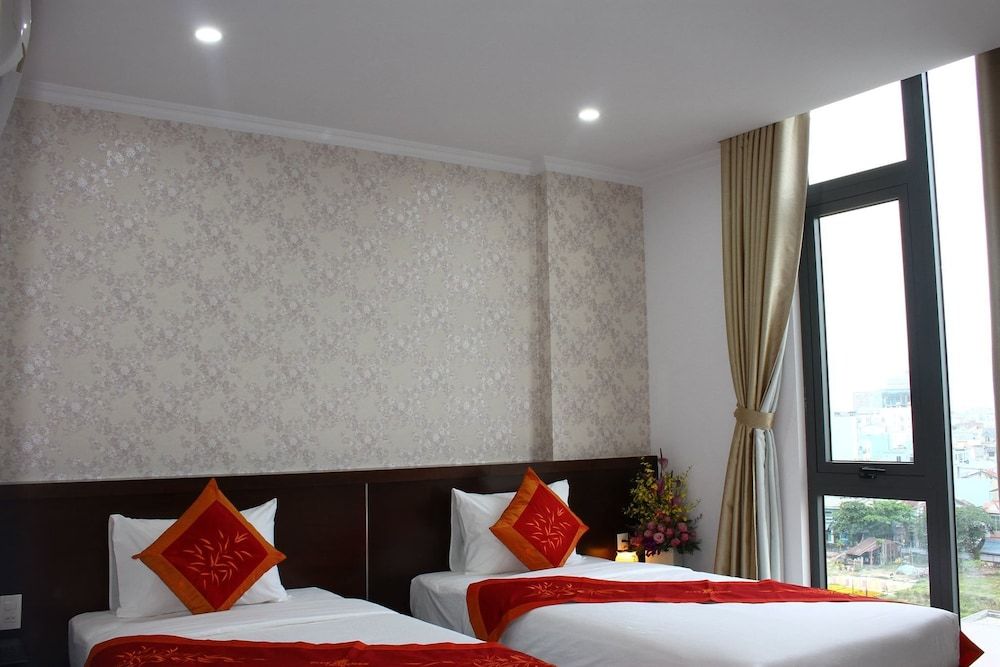 undefined Blue Summer Hotel 3