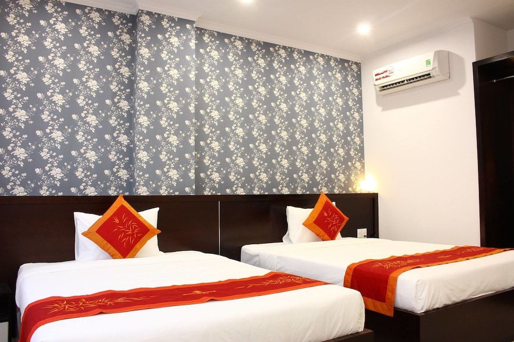 Blue Summer Hotel Deluxe Quadruple Room 6