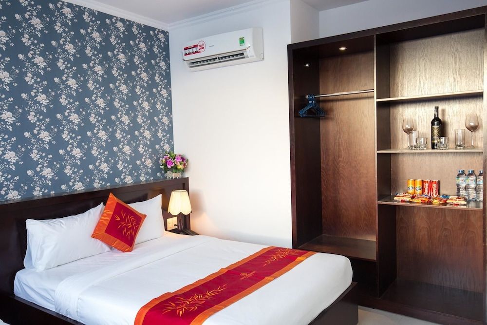 Blue Summer Hotel Deluxe Quadruple Room 2