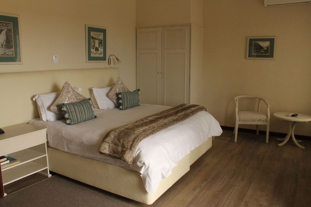 Deluxe King Rooms