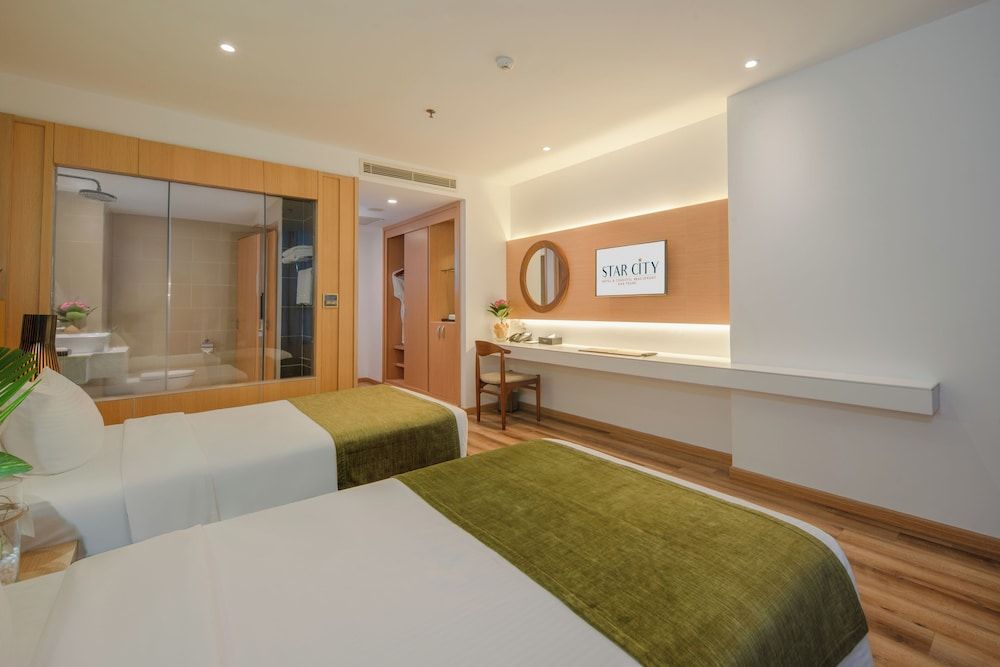 Deluxe Twin Sea View Room