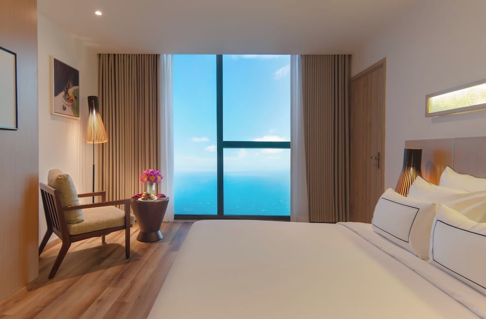 Premium Royal Beachfront Double Room