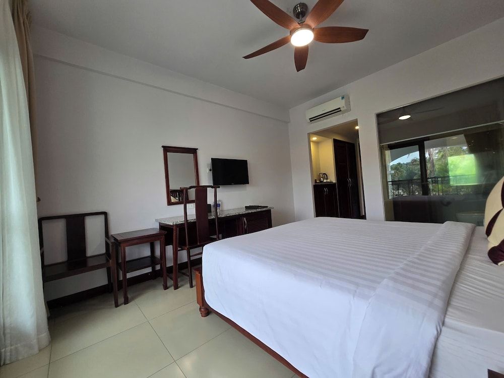 Praha Hotel Superior Room 8