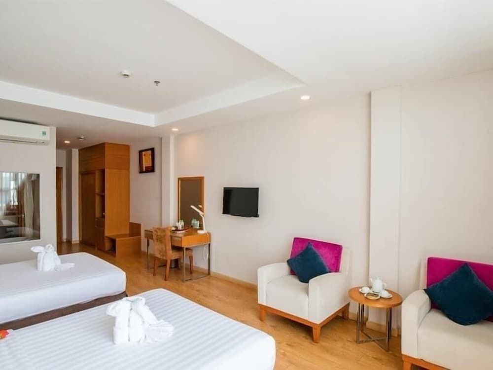 TTC Hotel - Airport Deluxe Twin Room