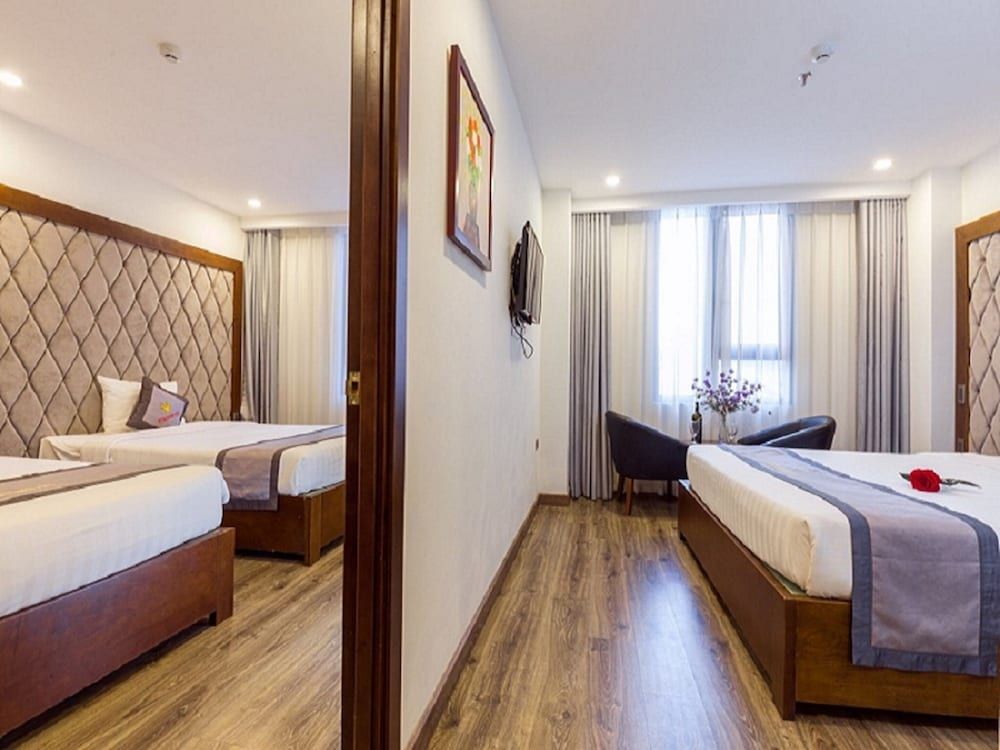 undefined Royal Charm Hotel 4