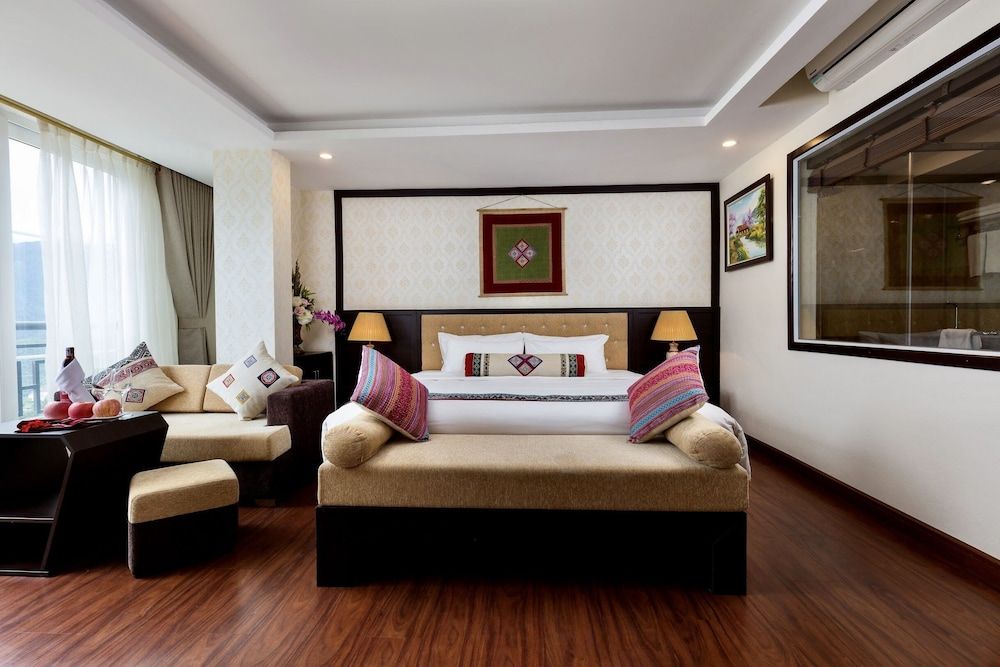 Diamond Suite