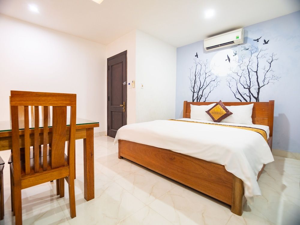 Miami Beach Hotel Panoramic Suite, 1 Bedroom, City View 2