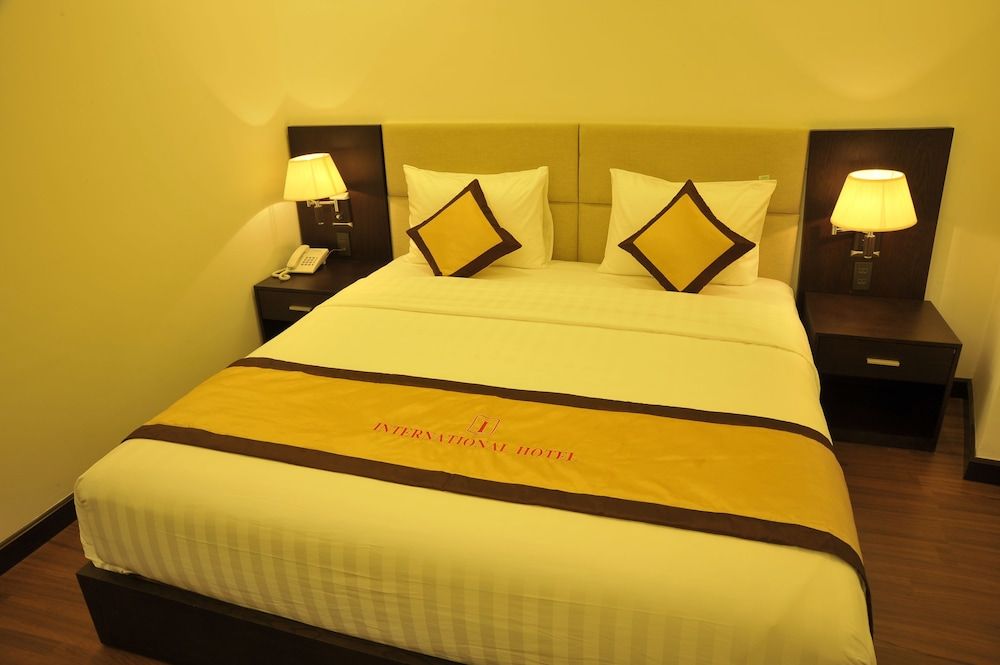 International Hotel Superior Room 5