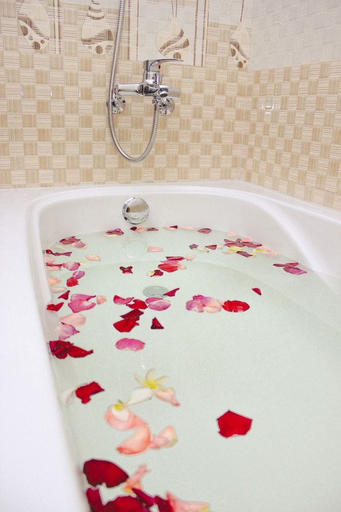 Phoenix Homestay Hoi An Superior Twin Room 5