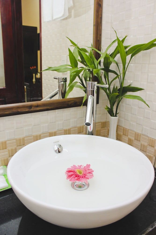 Phoenix Homestay Hoi An Superior Twin Room 4