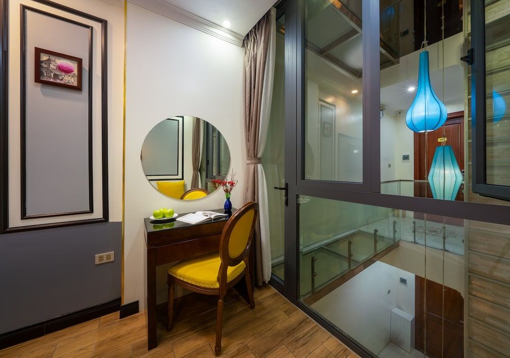 undefined Bella Premier Hotel & Rooftop Skybar 10