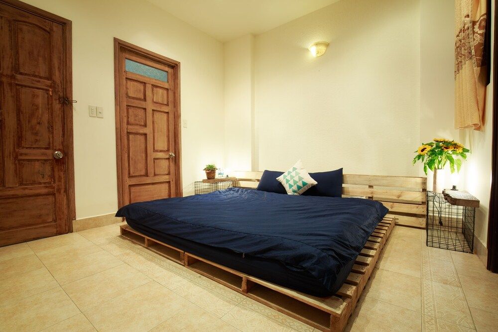 Leuleu Hostel Private Room 2