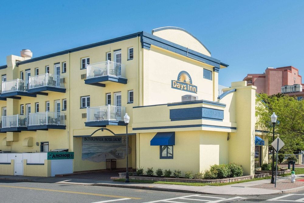 undefined Days Inn by Wyndham Ocean City Oceanfront 7