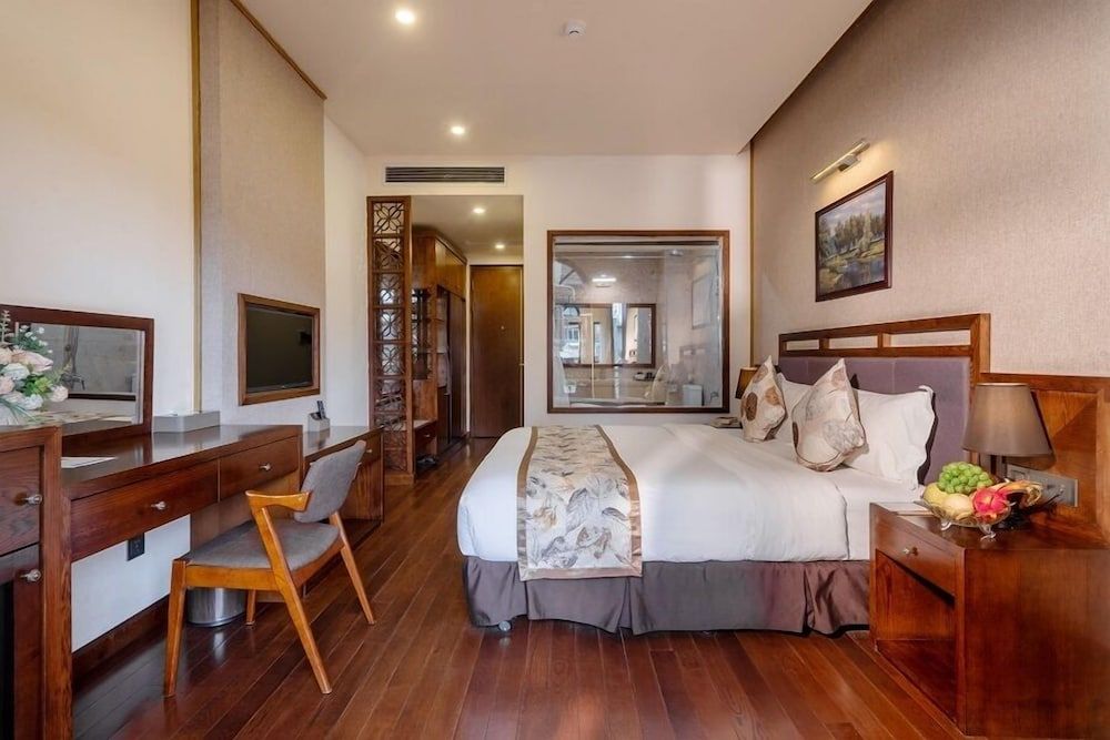 undefined Canvas Sapa Legend Hotel 9