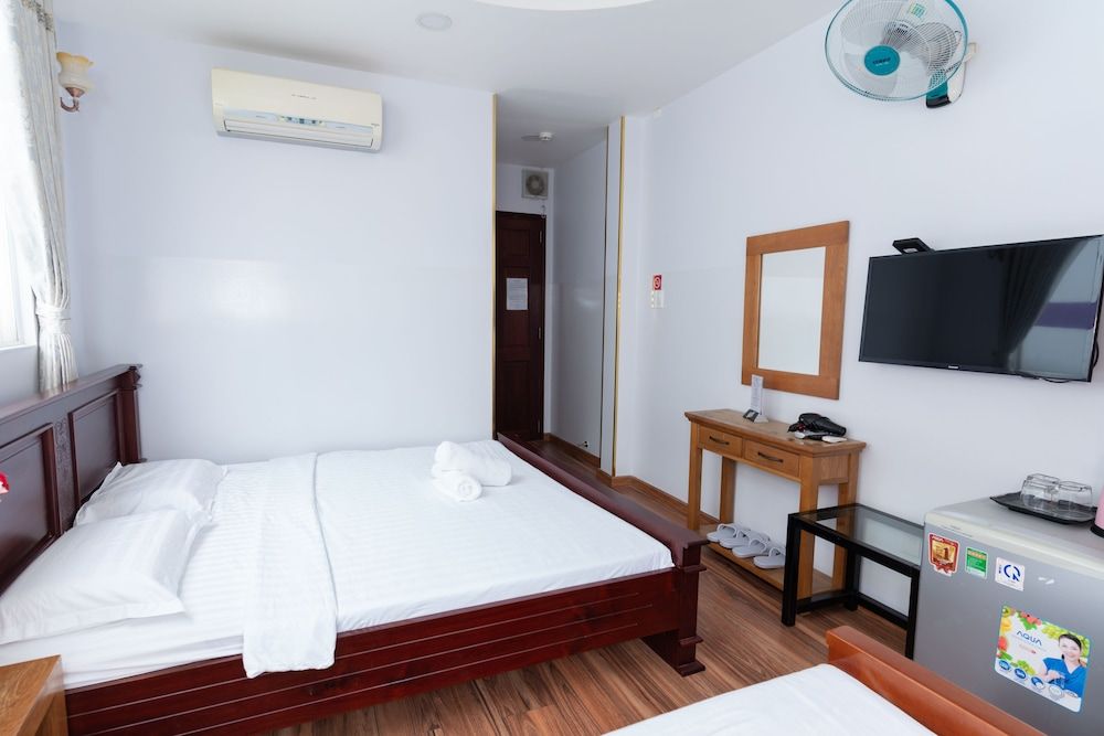 Sunny Guest House Superior Triple Room 2