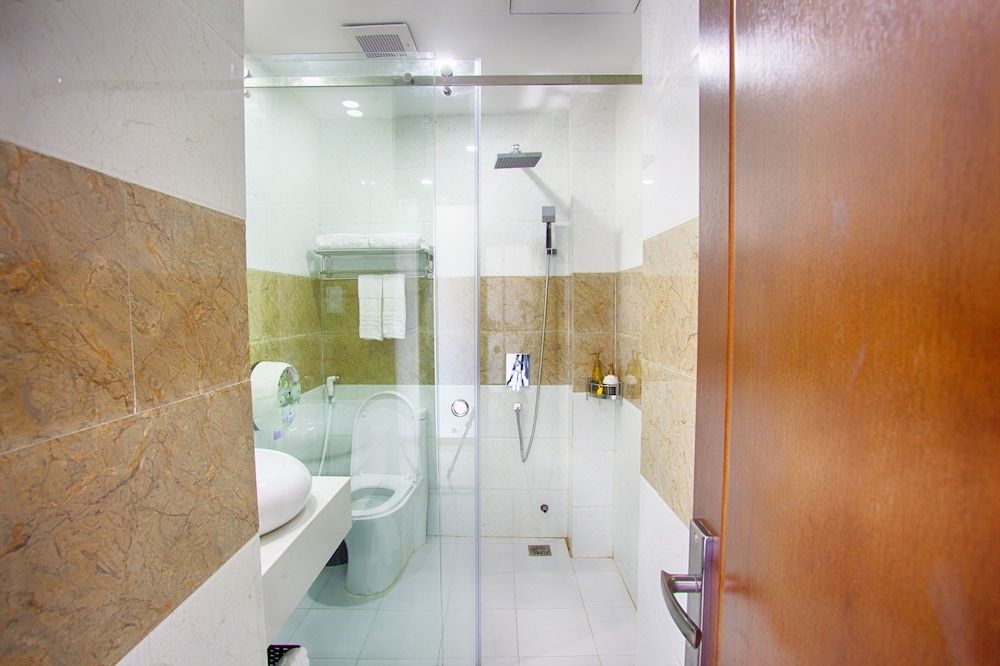 undefined Pariat River Front Hotel 10