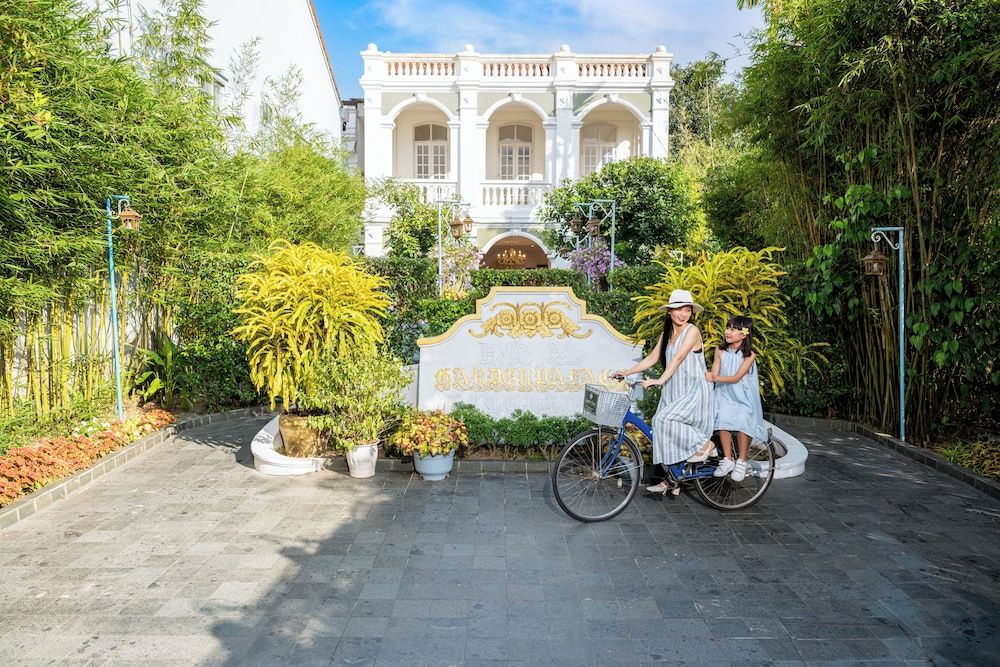 undefined Hoi An Garden Palace & Spa 6