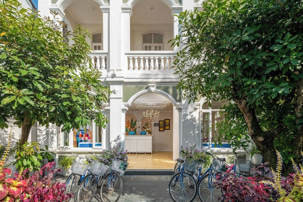 undefined Hoi An Garden Palace & Spa 4