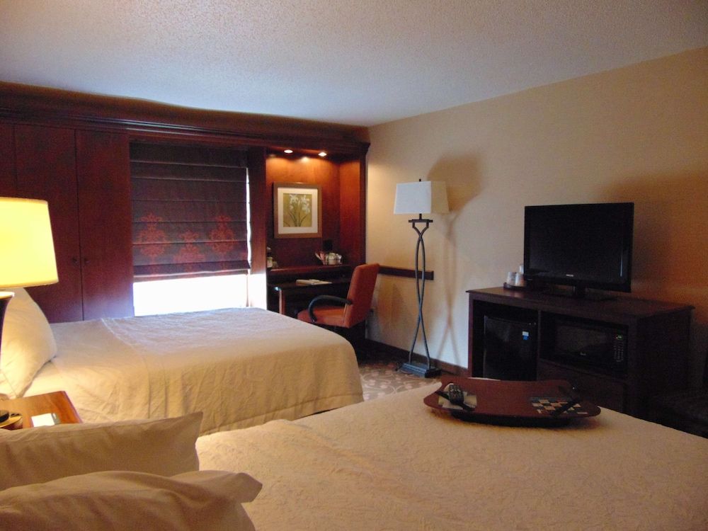 Room, 2 Queen Beds, Accessible, Non Smoking
