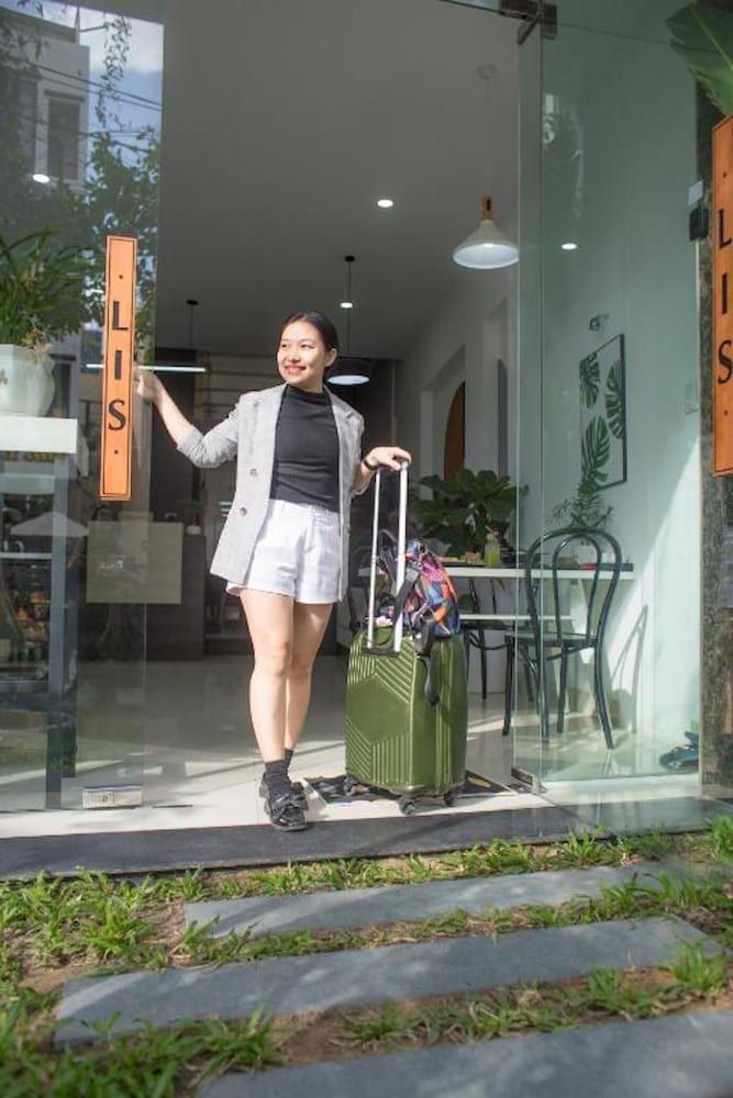 undefined LIS Hotel 8