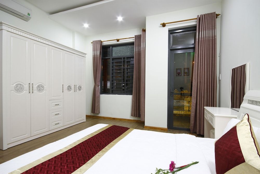 undefined LIS Hotel 10