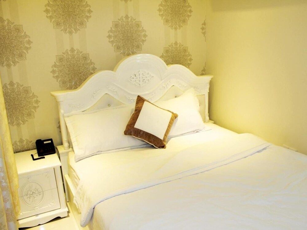 undefined Huy Hoang 2 5