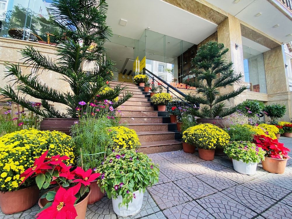 undefined Sunny Beach Hotel & Apartment