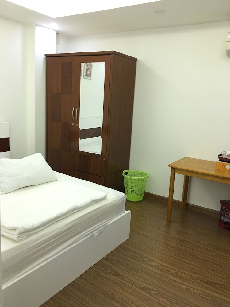 Smiley Apartment 7 Economy Double Room Single Use, 1 Queen Bed 2