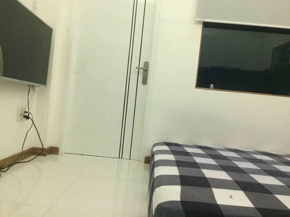 undefined Smiley Apartment 7 5