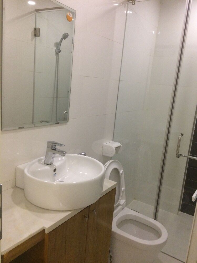 undefined Smiley Apartment 7 9