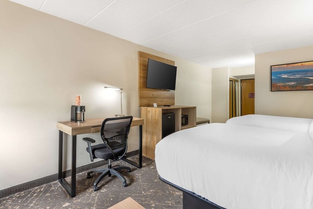 Standard Room, 2 Double Beds, Non Smoking