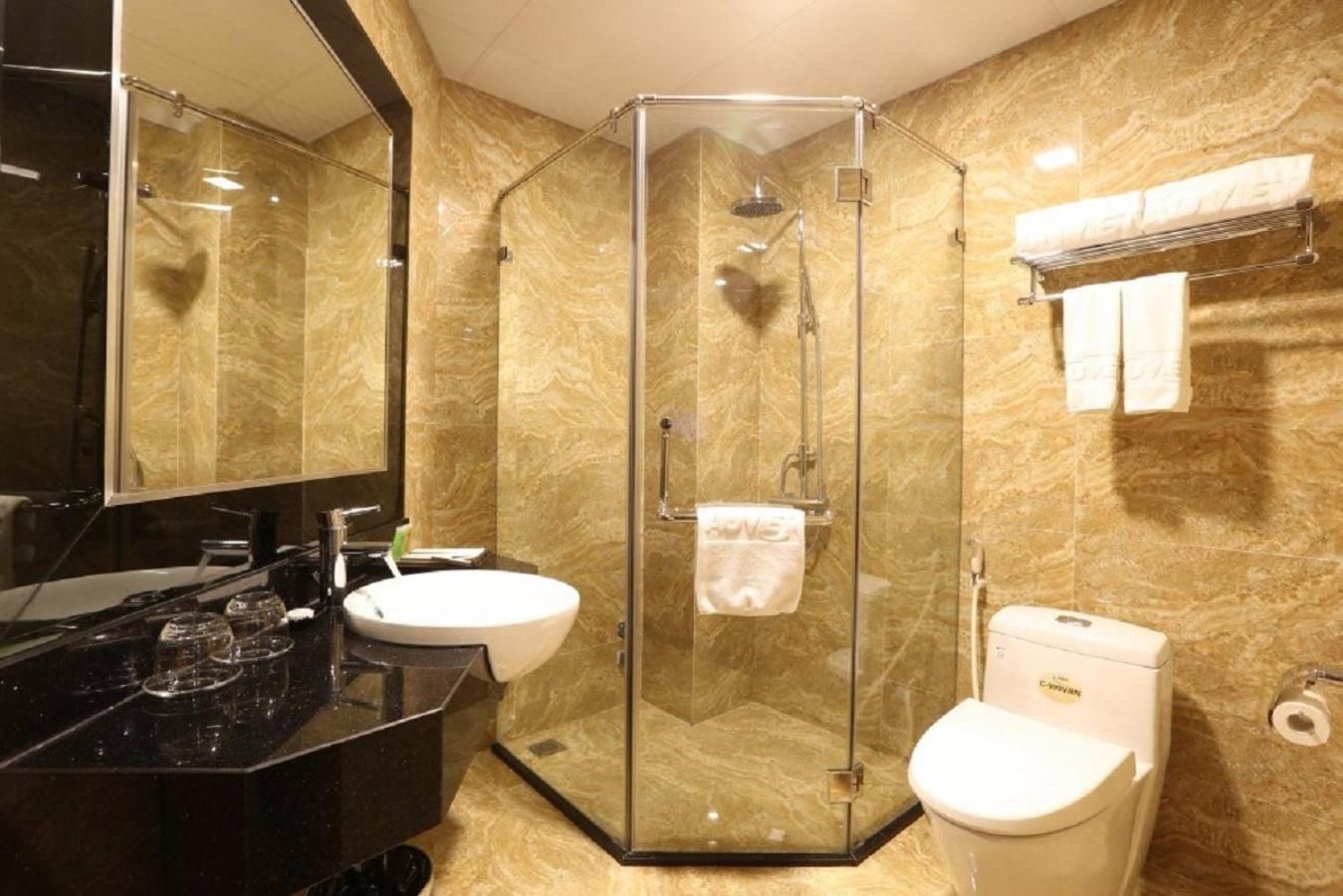 undefined Au Viet Hotel 6