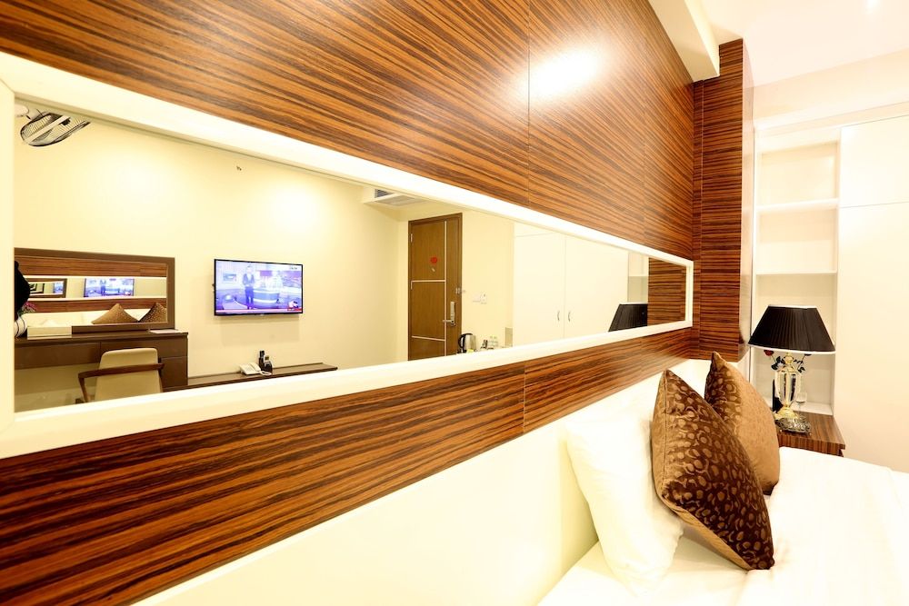 Au Viet Hotel Standard Room 4