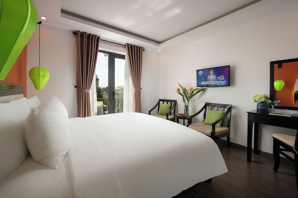 Superior Double Room, Balcony, City View
