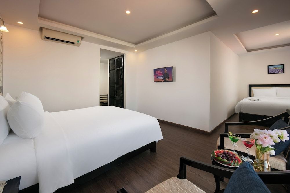 undefined Hoi An Rose Garden Hotel 9