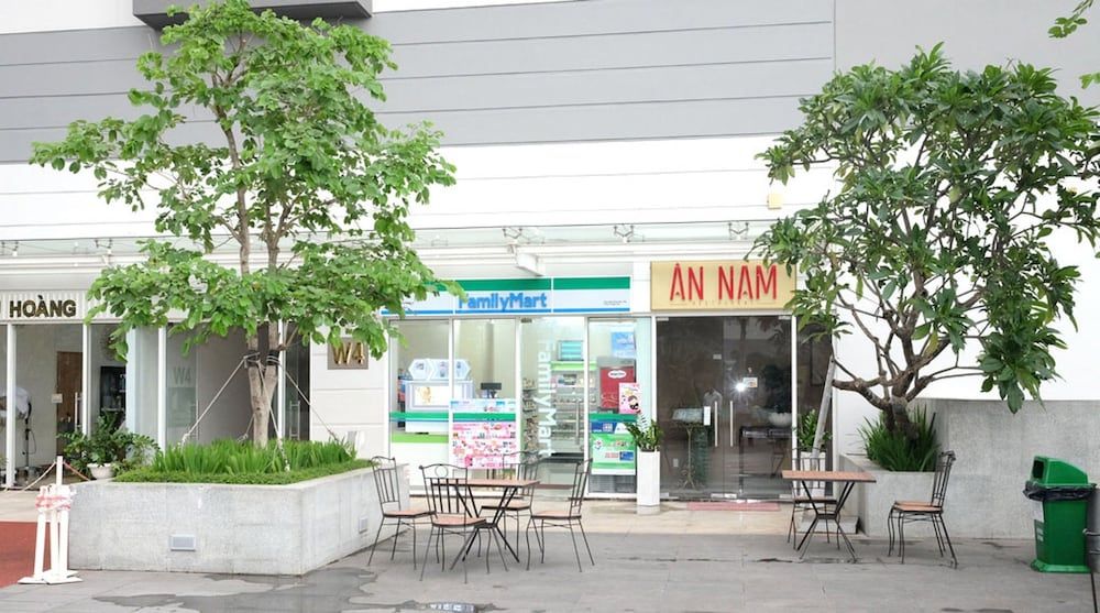 undefined Sunrise City Luxury 2BR SW Pool 15th 5